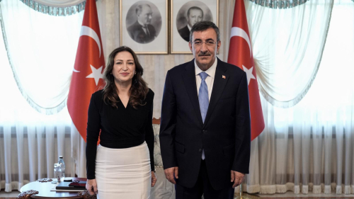 “TÜRKİYE KÜRESEL MERKEZ OLACAK”